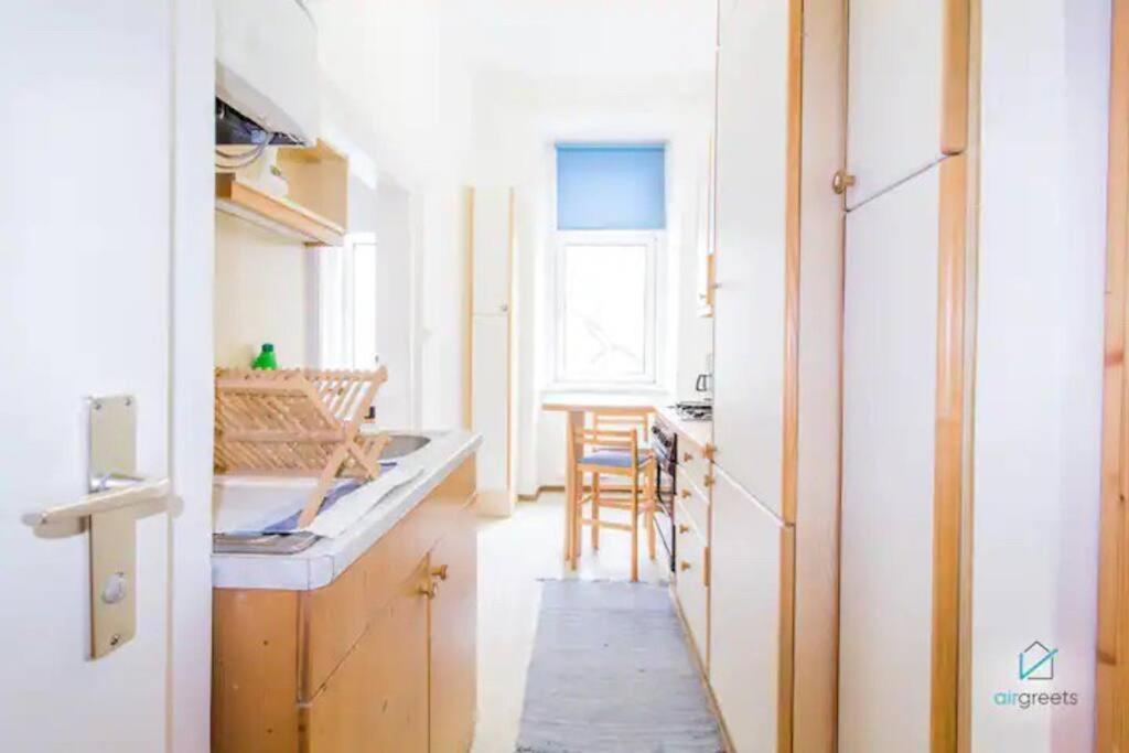 Retro Chic - Charming Apartment Near Augarten Viena Exterior foto